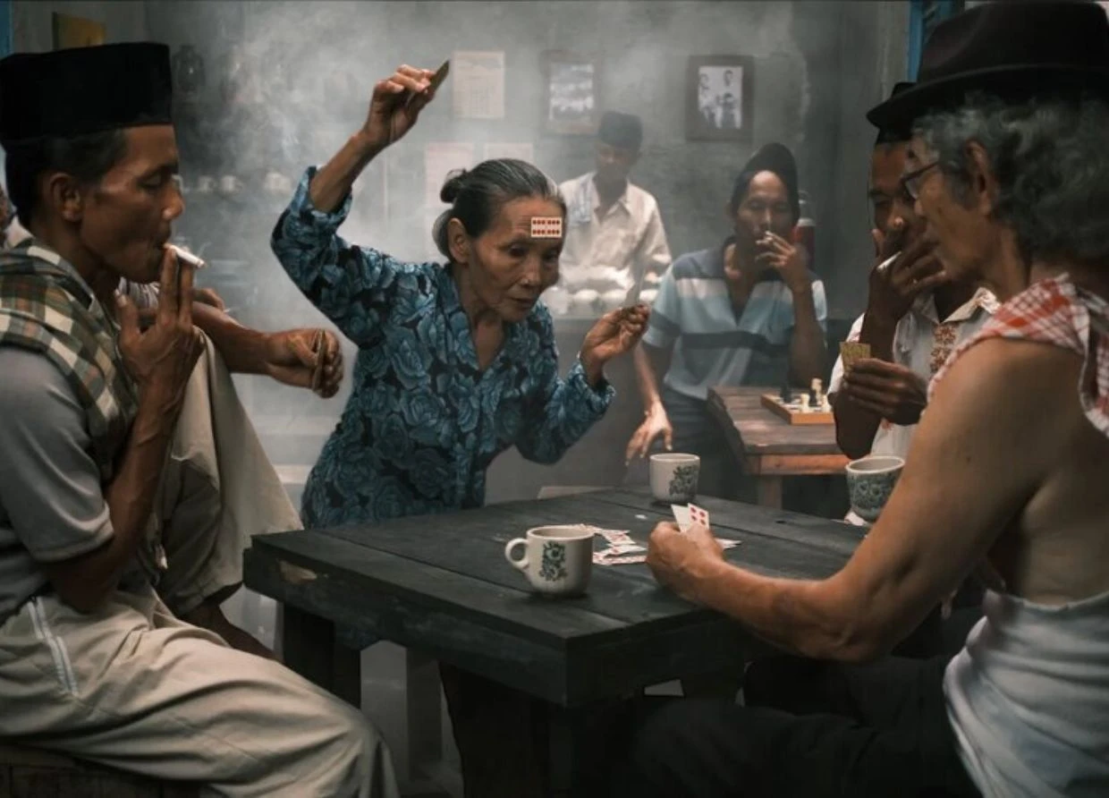 CEWE PHOTO AWARD 2023 WINNER CAPTURES THE BEAUTY OF INDONESIAN LIFE