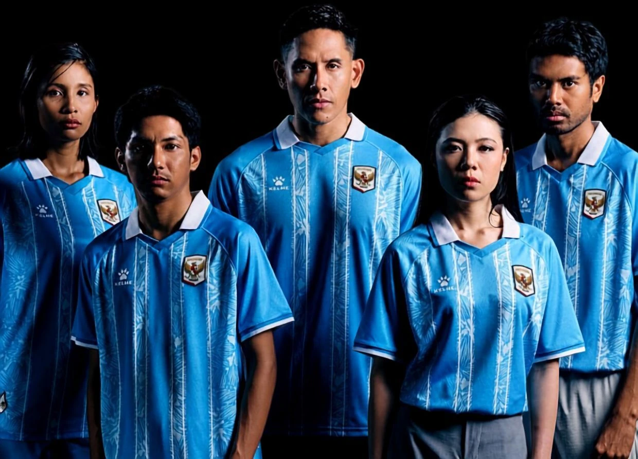 INDONESIA'S NEW THIRD JERSEY ISN'T BLUE BECAUSE IT LOOKS NICE  HERE'S THE ACTUAL REASON 