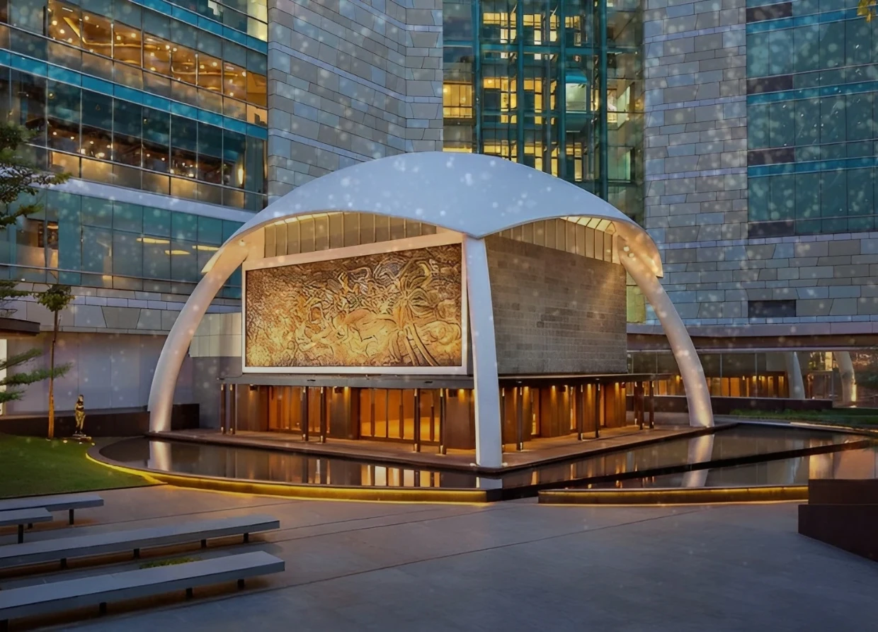 HIDDEN GEM OF JAKARTA: BARTELE GALLERY IN HOTEL INDONESIA KEMPINSKI