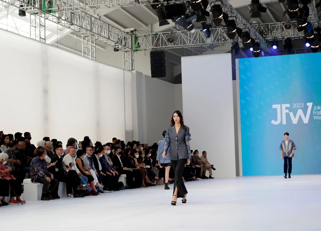 INDONESIAN TRADE MINISTER INAUGURATES JAKARTA FASHION WEEK 2023, EMPHASIZING ITS IMPORTANCE FOR GLOBAL MARKET