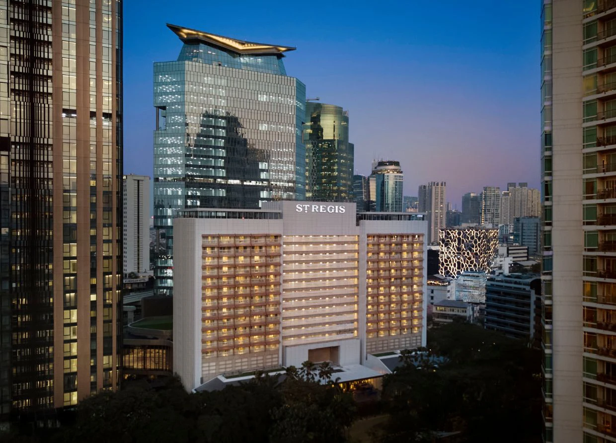 THE GLAMOROUS SPIRIT AND CELEBRATED TRADITIONS OF ST. REGIS DEBUT IN JAKARTA