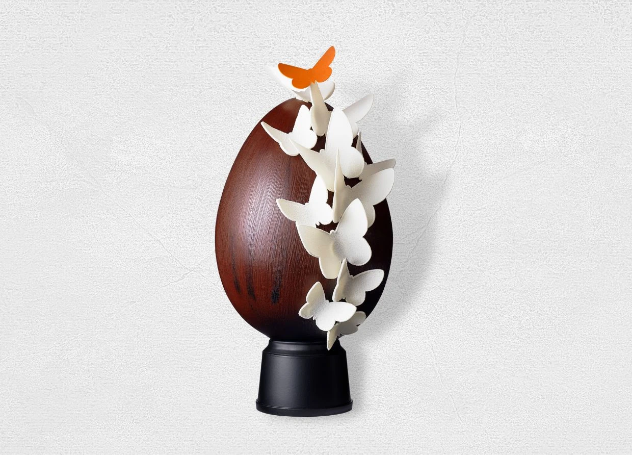 LE BRISTOL PARIS CELEBRATES SPRING WITH BUTTERFLY-INSPIRED CHOCOLATE EASTER EGG AND ART INSTALLATION 