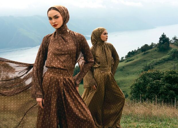 BUTTONSCARVES X SARINAH'S SONGKET COLLECTION EXPLAINED 